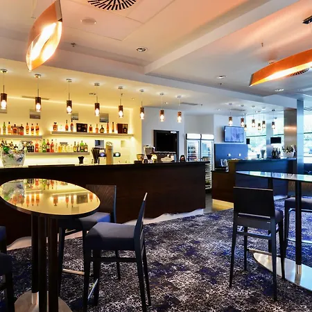 Hotel Grid 4*