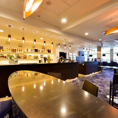 Hotel Grid 4*